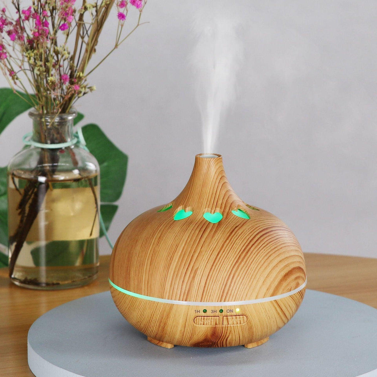 Modern Heart Shapes Aromatherapy Diffuser 550ml With Remote Control Cool Mist Humidifier Ultrasonic Aroma Essential Oil Diffuser for Office Home Bedroom Living Room Study Yoga Spa - Wood Grain, 7 Colors LED Light