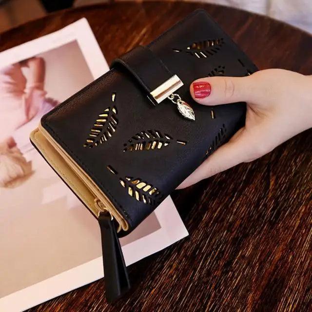 Elegant Leaf Zipper PU Leather Women Wallet Retro Card Holder Modern Design Wallet Excellent Gift