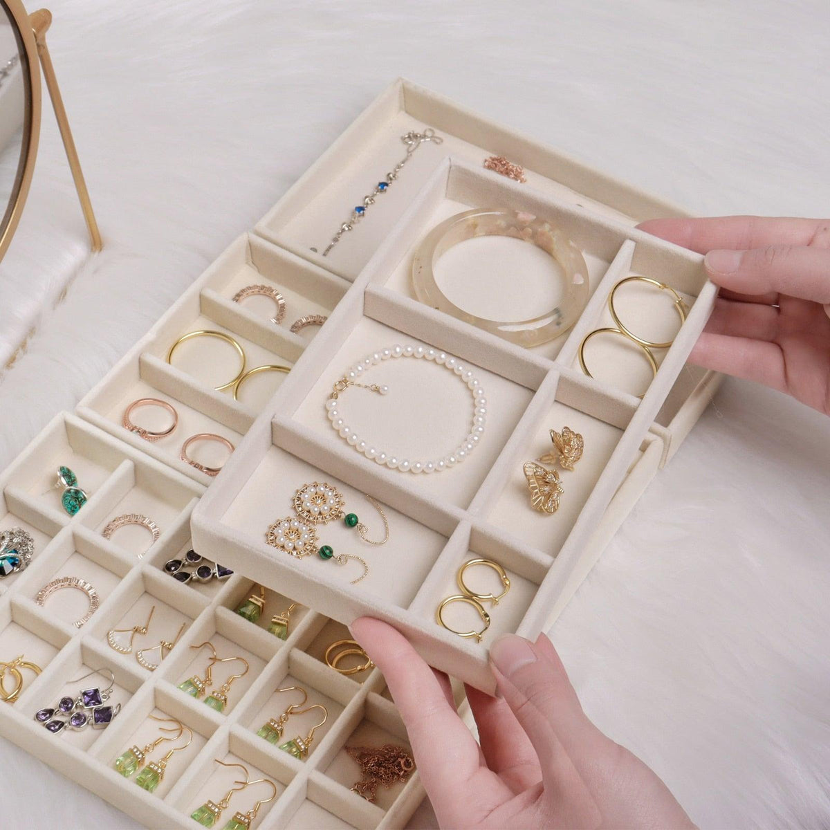 Velvet Jewelry Box Display Tray Drawer Storage Jewelry Holder For Ring Earrings Necklace Bracelet Soft Velvet Organizer Case Velvet Display Holder for Earrings Ring Bracelet Necklace