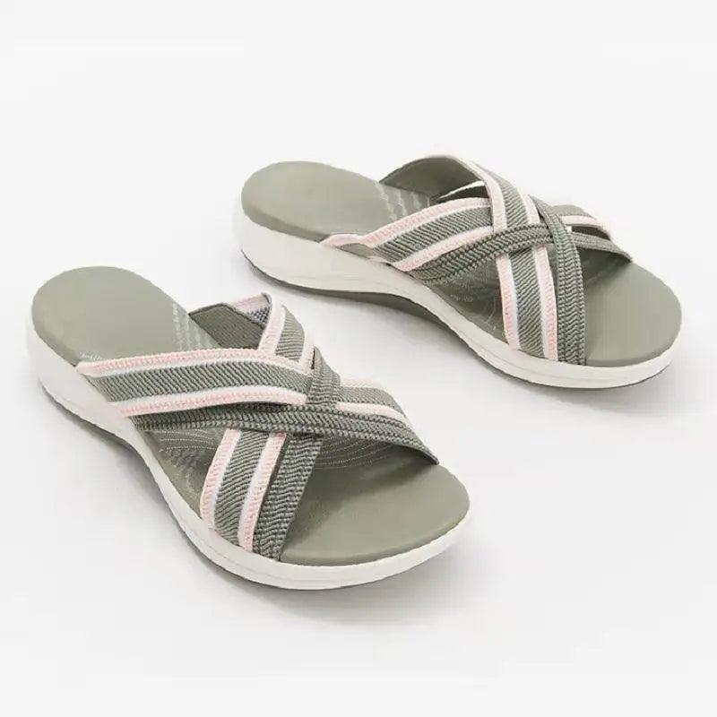 Womens New Summer Retro Sandals Flat Casual Elegant Soft Modern Beach Sandals