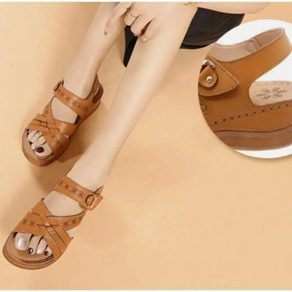 2021 Summer Classic Women's Sandals Elegant Buckle Strap Design Comfortable Women Shoes
