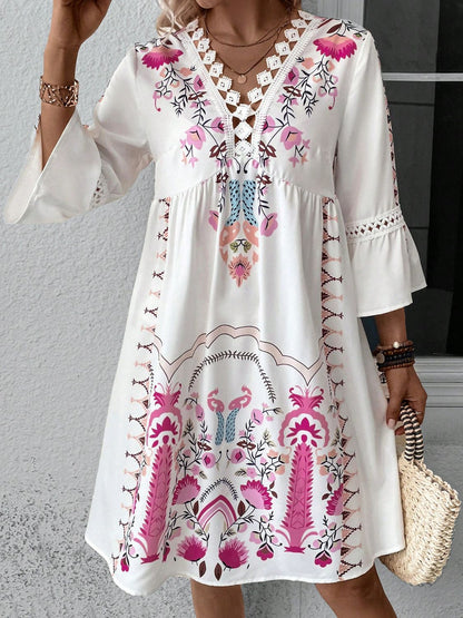 Exquisite Summer Feminine Lace Detail Printed Dress Chic Midi Lightweight Dress