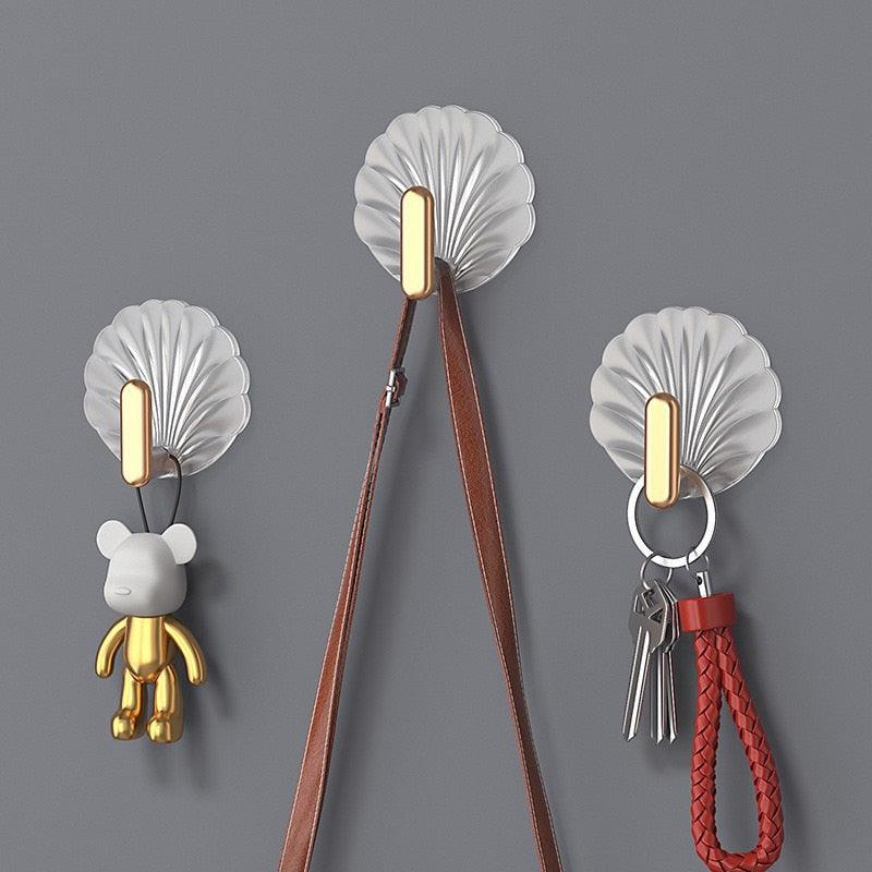 8pcs Self Adhesive Hook Decorative Hanger On Door Wall Adhesive Key Hanger Bathroom Towels Rack Cabinet Organizer Clothes Hanger Sea Shell Deluxe Shower Hooks Shaped Fun Design