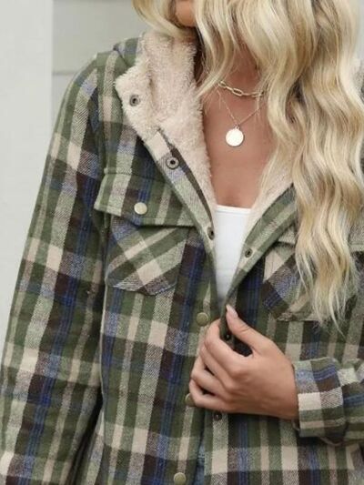 Plaid Snap Down Plush Hooded Jacket Soft & Warm Women Outerwear Cozy And Comfortable Jacket