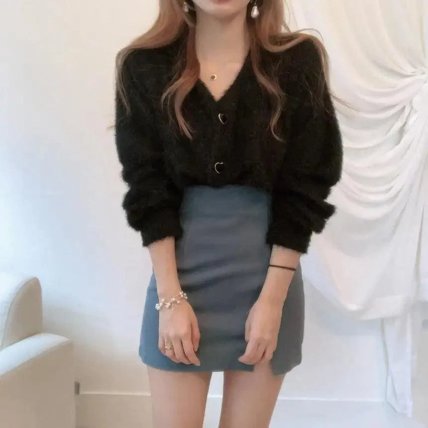 Cute Kitty Chic Fashionable V-Neck Single Breasted Mink Short Knitted Sweaters Outerwear For Women Autumn Long Sleeve Sweater Coat