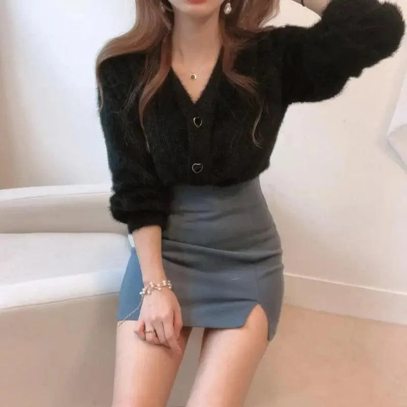 Cute Kitty Chic Fashionable V-Neck Single Breasted Mink Short Knitted Sweaters Outerwear For Women Autumn Long Sleeve Sweater Coat