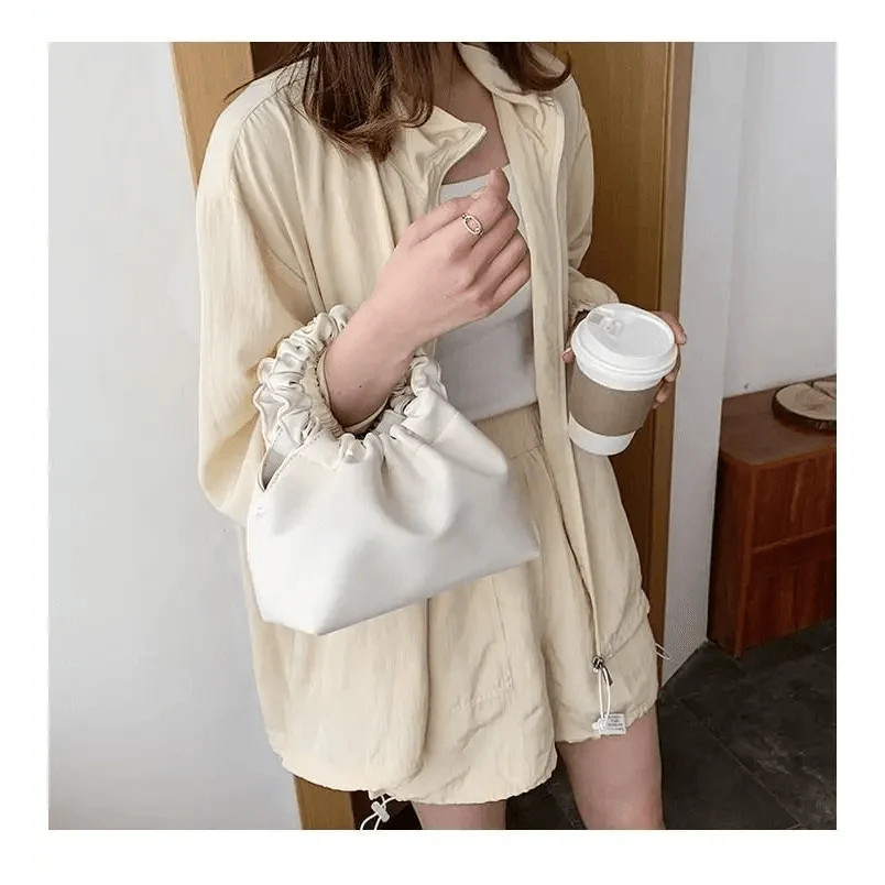 Cute Small Women's Leather Clutches Vintage Style Shoulder Messenger Bags , Handbag And Purses For Women