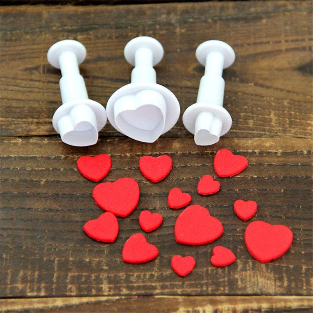 Fondant Cake Cookie Cutter Embossed Ejector Stamp Plunger Mold Kitchen Baking Cake Decorating Tools  Heart Shaped Cookie Mold Hand Press Cookie Dessert Cutter Pastry Decoration Tool Mooncake Maker