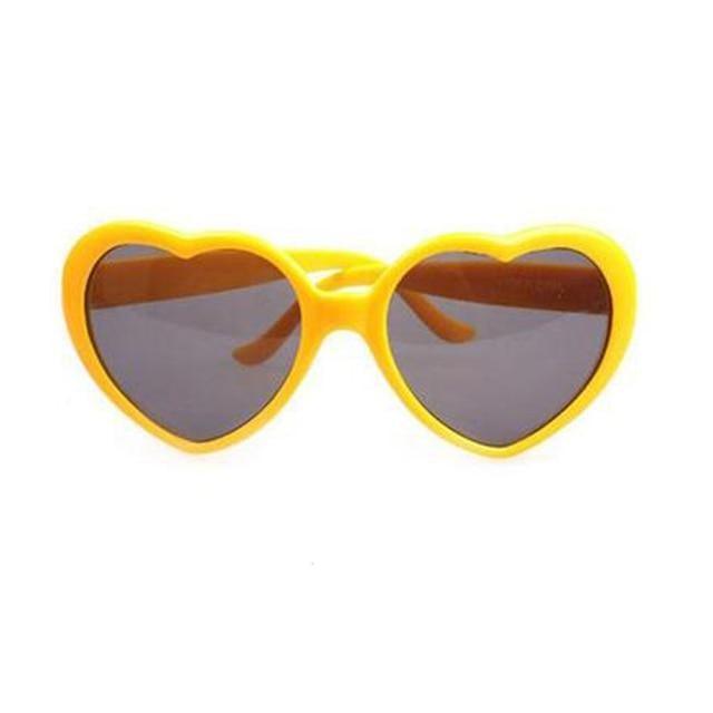 Heart Effect Diffraction Glasses That Turn Lights into Hearts Shaped Love Effects Glasses  Watch The Lights Change to Heart Shape At Night Diffraction Glasses For Unisex Sunglasses