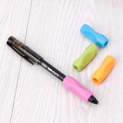 New 4PCS/Pack Writing Pencil Pen Holder Writing Aid Grip School Supplies for Kids Preschoolers Children Adults Students Children Pencil Holding Practice Device For Correcting Pen Holder Postures