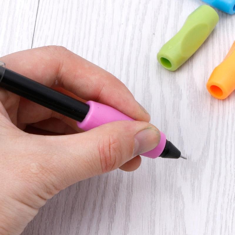 New 4PCS/Pack Writing Pencil Pen Holder Writing Aid Grip School Supplies for Kids Preschoolers Children Adults Students Children Pencil Holding Practice Device For Correcting Pen Holder Postures