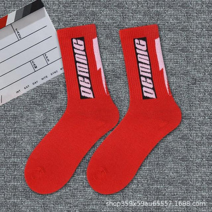 1 Pair Brand New Fashion Pure Cotton Black White Crew Unisex Socks Sports High Skateboard Blaze Street Wear Happy Long Warm Winter And Autumn Socks For Men And Women