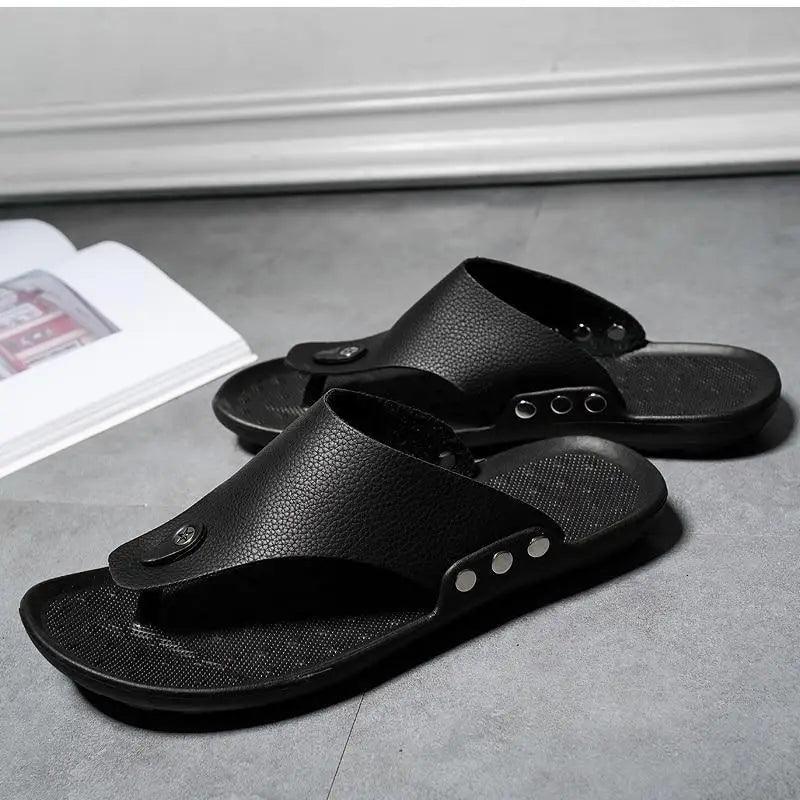Summer Modern Design Men Flip-Flops For Beach Slippers Classic Brown Sandals Comfortable Casual Beach Outdoor Slippers For Men
