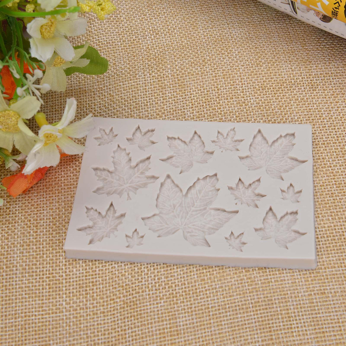 Tree Leaf Mold Silicone Fondant Cake Decorating Tools Chocolate Baking Mould 3D Sugarcraft  Homemade Bakeware 3D Leaf Silicone Mold For Chocolate Candy Sugar Craft Cake Decoration Cupcake Decoration
